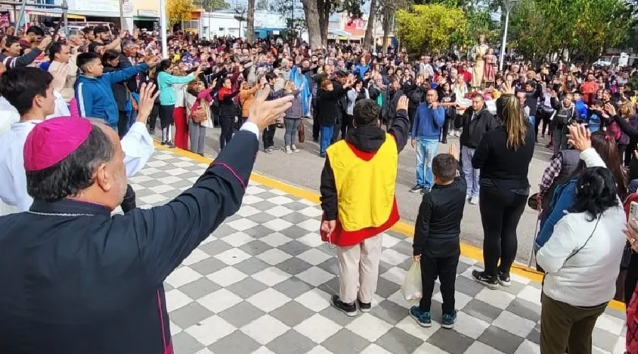 Más de 134.000 fieles honraron al Santo Cristo de la Quebrada en Argentina
