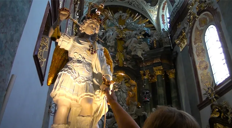 Imagen del documental "Saint Michael: Meet the Angel".?w=200&h=150