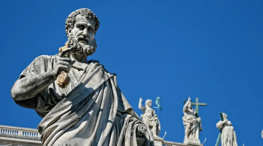 Imagen referencial / Estatua de San Pedro en el Vaticano. Crédito: Pixabay / Dominio público.?w=200&h=150