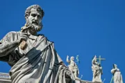 Autoridad del Vaticano explica qué son y qué contienen los “archivos secretos”