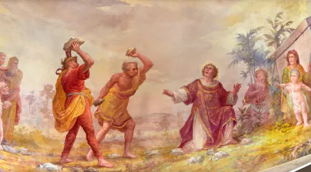 ¿Cómo murió San Esteban y qué dijo antes de morir?