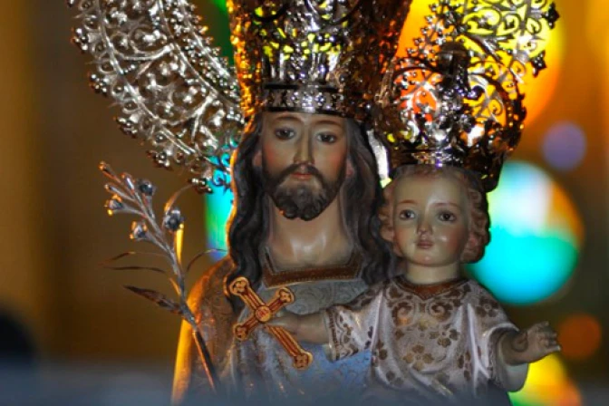 Cerca de mil personas participan en procesión de San José de la Montaña en Barcelona