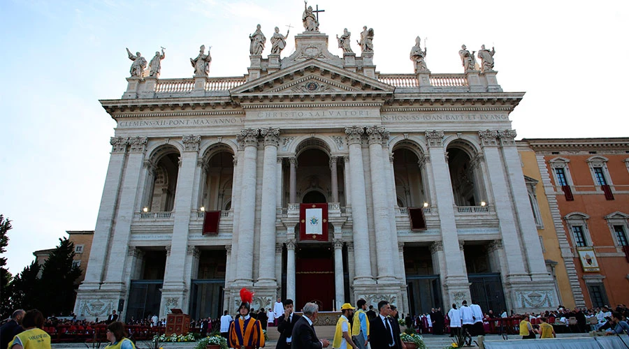 Basílica de San Juan de Letrán, catedral de Roma. Foto: ACI Prensa?w=200&h=150