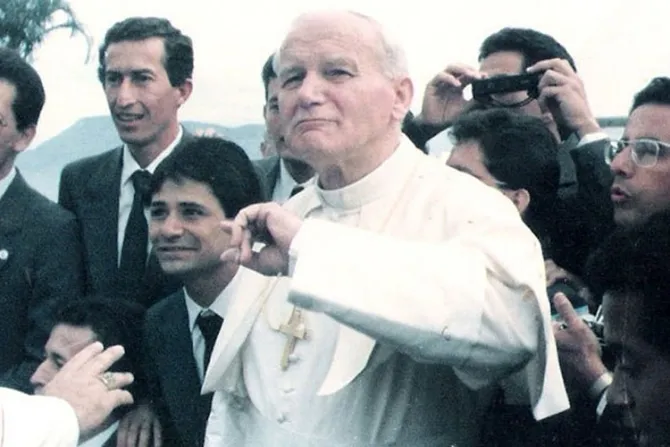 Arzobispo destaca actualidad del “¡No tengan miedo!” de San Juan Pablo II