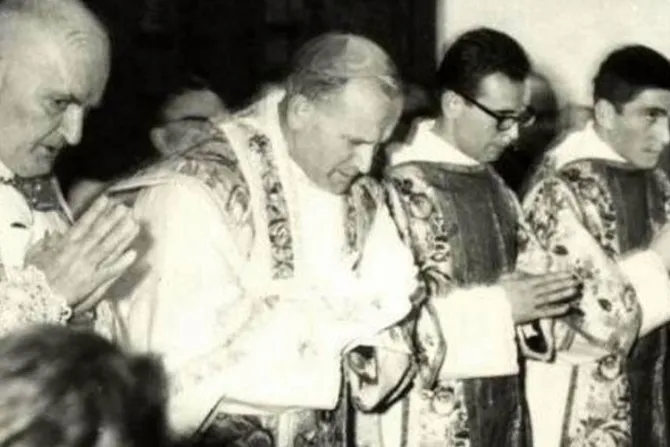Un día como hoy San Juan Pablo II fue ordenado obispo