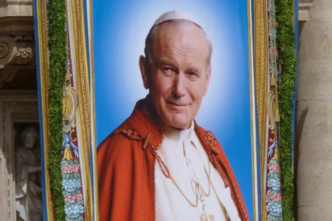Arzobispo inaugura Novena a la Santina con un recuerdo a la visita de San Juan Pablo II