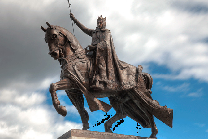 Sacerdote defiende estatua de San Luis IX que quisieron remover en Estados Unidos