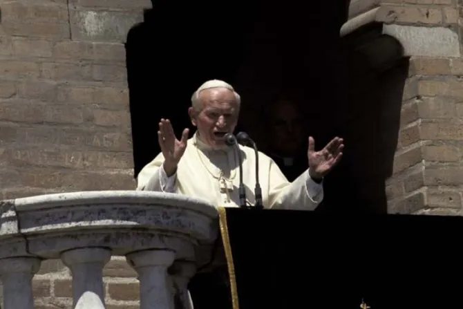 Arzobispo recuerda histórica visita de San Juan Pablo II a Sevilla