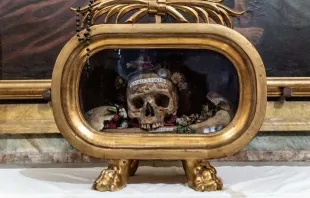 Cráneo de San Valentín en Santa María en Cosmedín, Roma. Crédito: Daniel Ibáñez/ACI Prensa 