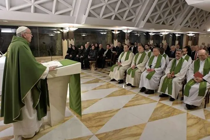Papa Francisco: Las guerras se crean para adorar al dios dinero