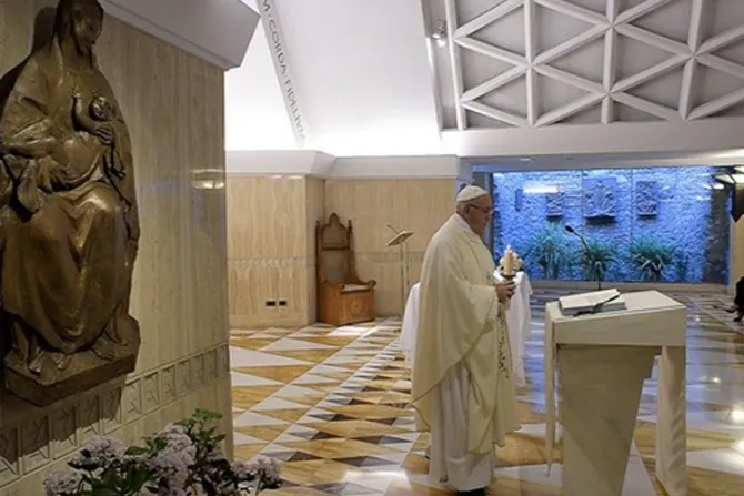 Papa Francisco advierte sobre las personas que creen hacerlo todo bien y no son humildes