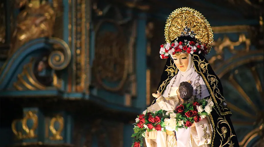 Misa por la Solemnidad de Santa Rosa de Lima en la Catedral de Lima (2018) / Crédito: Cardenal Cipriani Oficina de Prensa