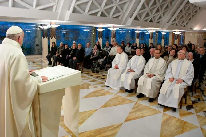 Papa Francisco: El Reino de Dios no es un "carnaval"