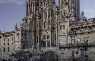 Fachada principal de la Catedral d Santiago de Compostela. Cru00e9dito: Fernando Pascullo / CC BY-SA 4.0 