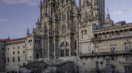 Atacan a un sacerdote cuando daba la Comunión en la Catedral de Santiago de Compostela