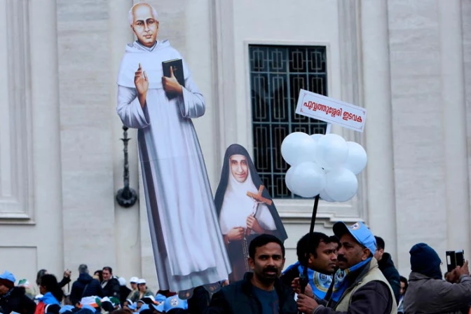 “El amor de Dios es fuente, meta y sostén de toda santidad”, afirma el Papa Francisco