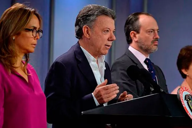 Presidente de Colombia miente al decir que no promueve la ideología de género, denuncian