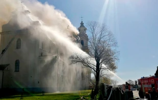 Incendio ocurrido el 11 de mayo en el Santuario Nacional de la Asunciu00f3n de la Santu00edsima Virgen Maru00eda, Bielorrusia / Cru00e9dito: Cortesu00eda de Catholic.by - Fotografu00eda de Artsyom Tkachuk  