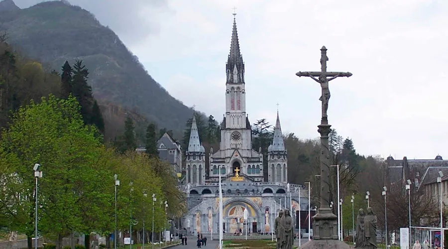 Santuario de la Virgen de Lourdes. Foto Wikipedia Preacherdoc (CC-BY-SA-4.0)
