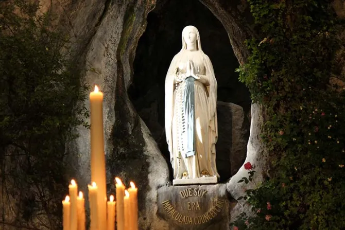Cardenal explica el auténtico milagro de la Virgen de Lourdes