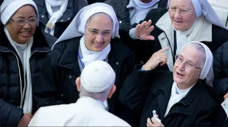 Papa Francisco a consagrados: Vuestro testimonio tiene un valor especial