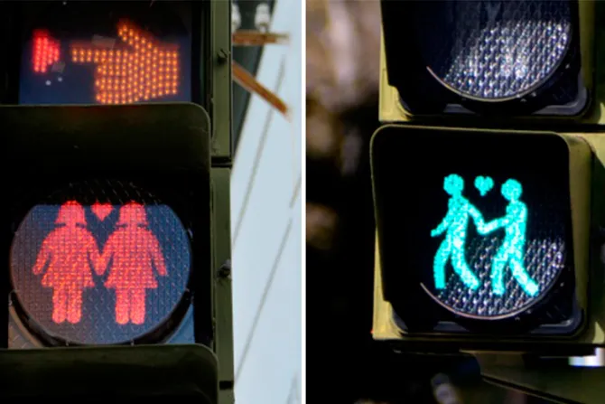 Ciudad española instala “semáforos gay” para adoctrinar a menores, denuncian