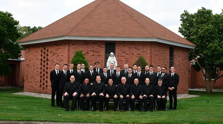 Formadores y seminaristas del  Seminario de Nuestra Señora de la Providencia / Crédito:  Seminario de Nuestra Señora de la Providencia