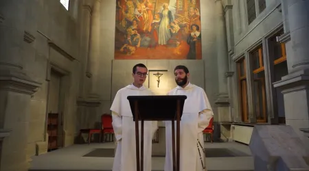 Jóvenes seminaristas enseñan y promueven el canto gregoriano en Youtube