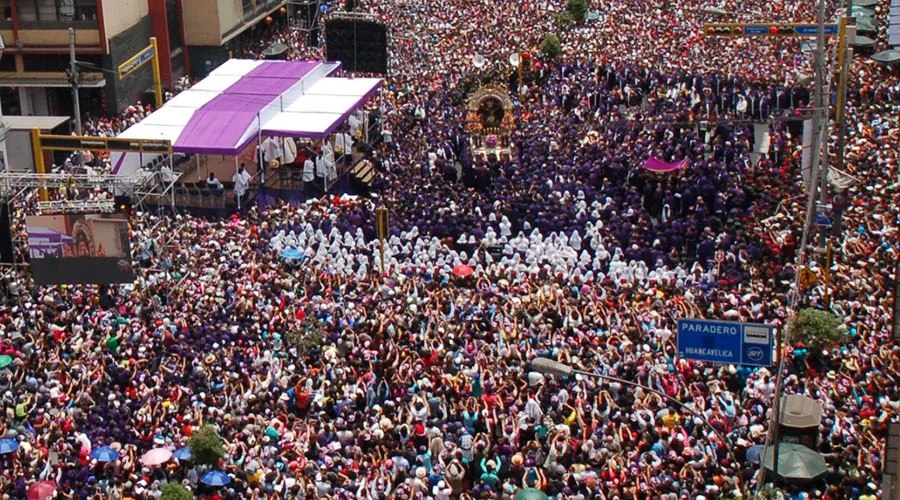 La procesión del Señor de los Milagros del 1 de noviembre. Foto: Arzobispado de Lima?w=200&h=150