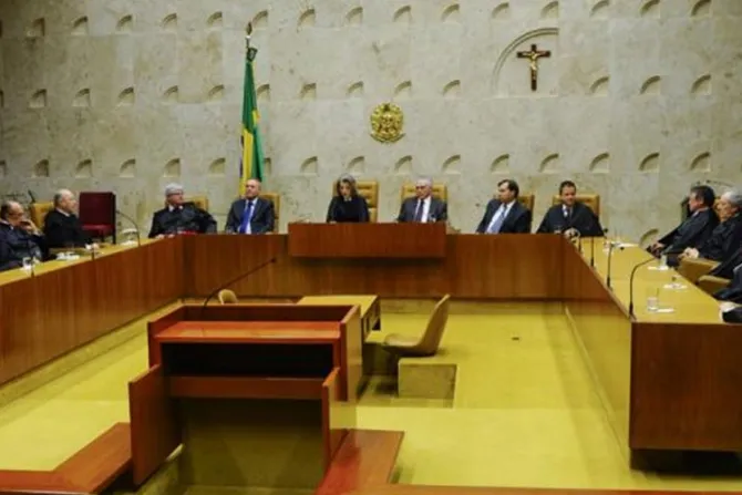 Supremo Tribunal Federal de Brasil respalda curso de religión en escuelas públicas