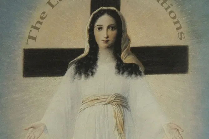 Vaticano pide no promover supuestas apariciones de la Virgen María