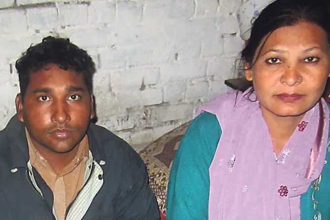 Él es parapléjico y ella analfabeta: Esposos cristianos condenados a muerte en Pakistán