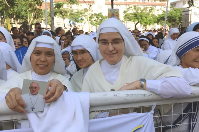 Papa Francisco va a hacer resurgir la fe en Filipinas, dice monja española en Manila