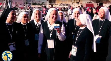 VIDEO: El Papa visita Ciudad Juárez y las Siervas hacen lío con su música