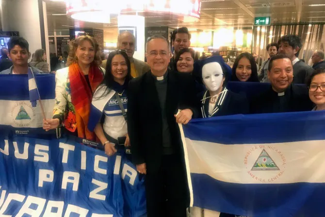 Mons. Báez a su llegada a Roma: Elecciones en Nicaragua son la única salida a la crisis