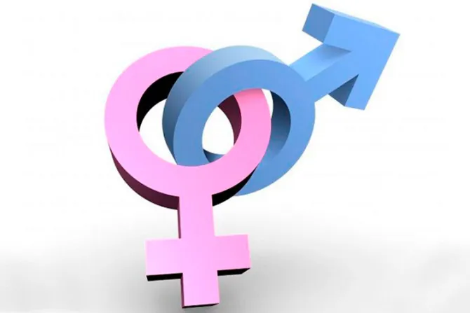 “Pueden cambiar su sexo, pero no sus cromosomas”, afirma médico sobre transexualidad