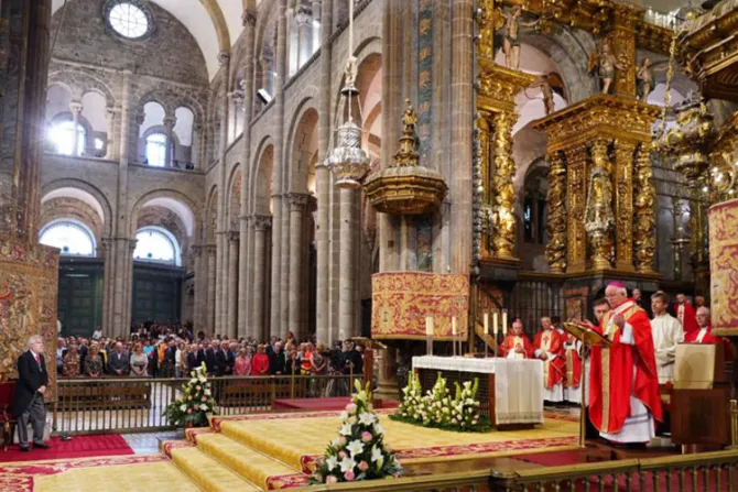 Arzobispo advierte los peligros de la descristianización en la sociedad actual