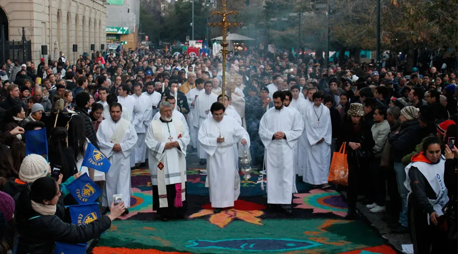 Solemnidad Corpus Christi en Santiago de Chile / Foto: Comunicaciones Arzobispado de Santiago?w=200&h=150