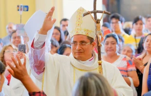 Mons. Timoteo Solu00f3rzano Rojas. Cru00e9dito: Arzobispado de Trujillo 