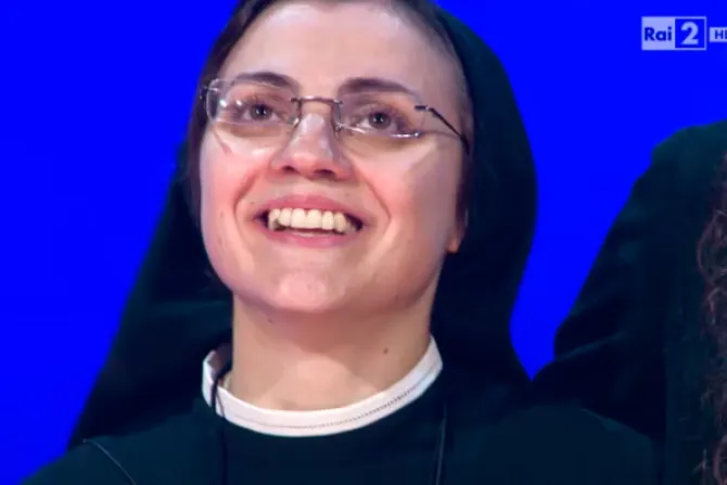 [VIDEO] Sor Cristina ganó The Voice Italia e hizo rezar a todos un Padre Nuestro