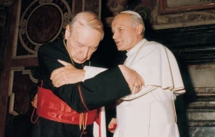 Cardenal Stefan Wyszyński junto al entonces Cardenal Karol Wojtyla, San Juan Pablo II. Crédito: L´Osservatore Romano