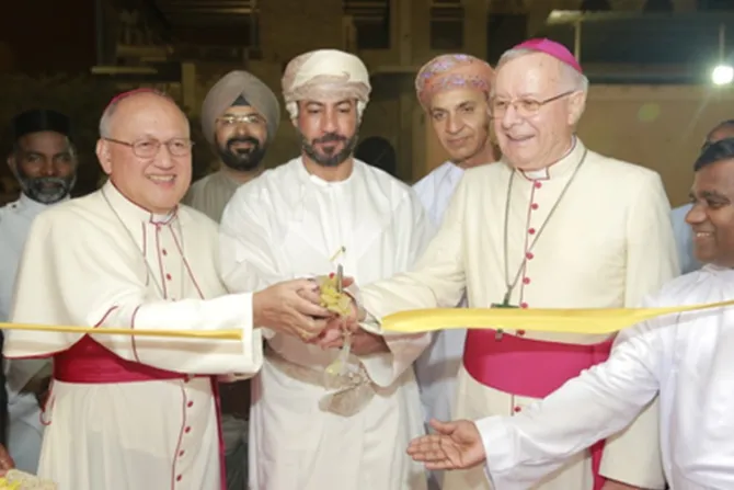 Inauguran una nueva iglesia católica en el Sultanato de Omán