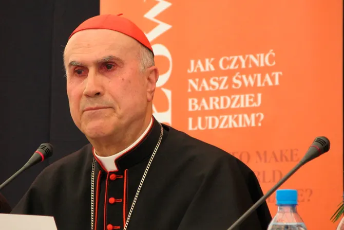 Cardenal Bertone se defiende de acusaciones sobre “lujosa” nueva residencia