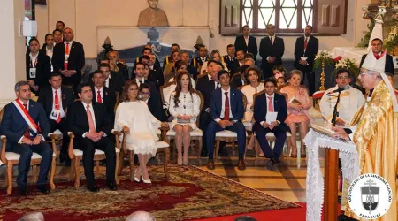 Alientan a nuevo presidente de Paraguay a trabajar sin colonización ideológica [VIDEOS y FOTOS]
