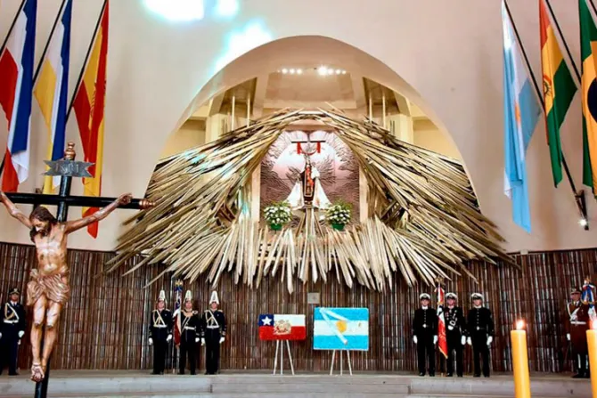 Chile agradece a la Virgen del Carmen por sus 200 años de independencia [FOTOS]