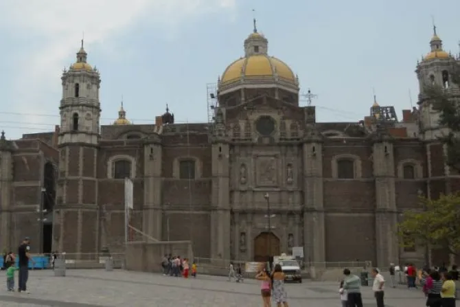 Fiesta patronal del Templo Expiatorio de Cristo Rey en México