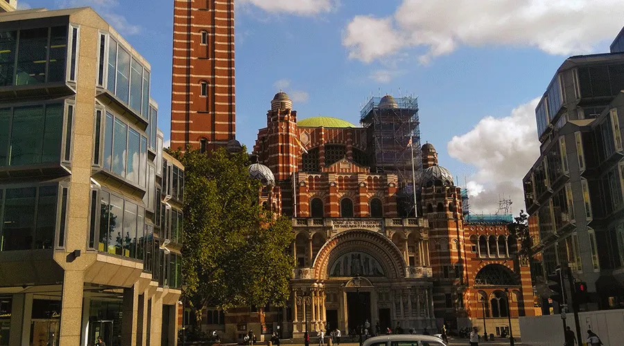 Entrada principal de la Catedral de Westminster  / Crédito: Hammersfan - Wikimedia Commons (CC BY-SA 4.0)?w=200&h=150
