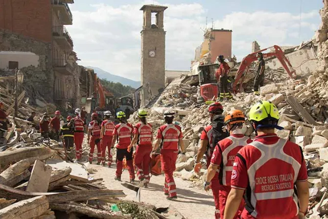 Autoridad vaticana: Terremoto en Italia no es “castigo divino”