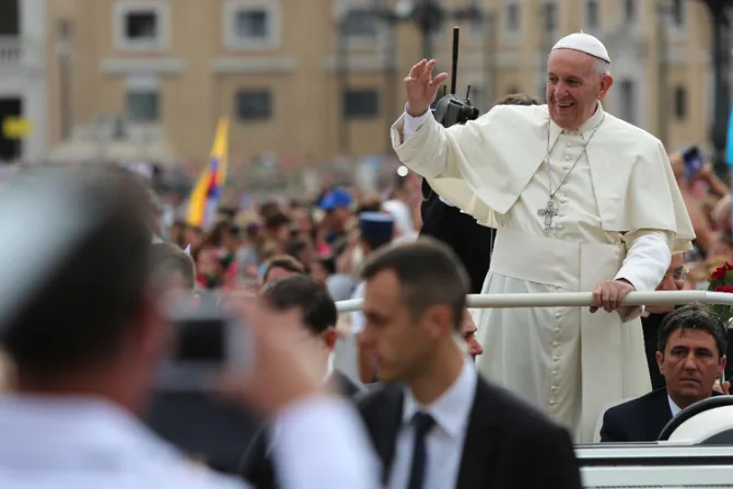 TEXTO Catequesis del Papa Francisco sobre hacer un Dios a la medida de cada uno