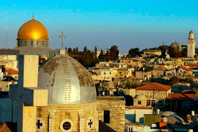 Obispos de Tierra Santa denuncian que Israel intenta separar a cristianos de los demás palestinos